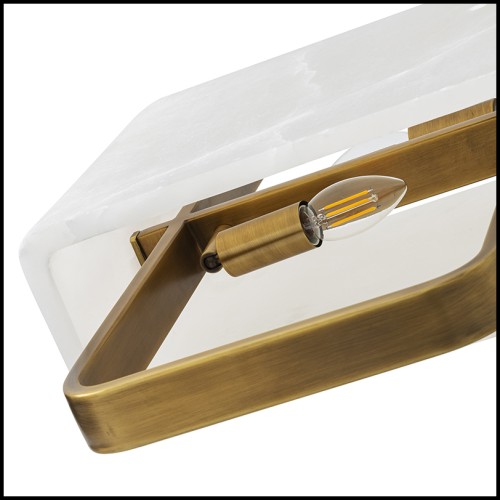 Lustre 24 - Melbourne - Exquisite laiton vieilli finish on a stunning indoor light fixture - Pacific Compagnie.