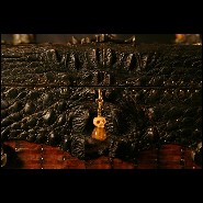 Cigar Box 120 - Crocodile - Unique cigar box with crocodile-inspired artwork - Pacific Compagnie.