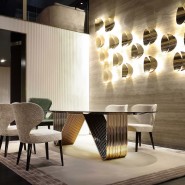 Tables 150 - Alyson | Table à manger en verre et brass varnished gold design - Pacific Compagnie.