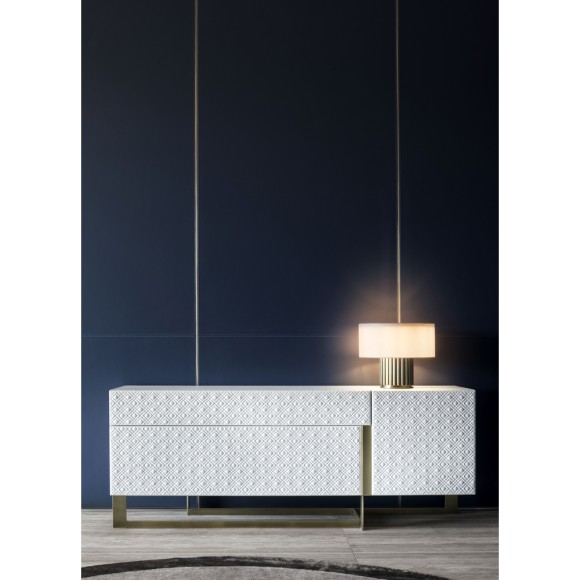 Buffets 150 - Blade - Buffet haut de gamme en ébène et chrome - Pacific Compagnie.