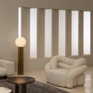 Tapis 150 - Line Light Blu - Light blue carpet with linear pattern - Pacific Compagnie.