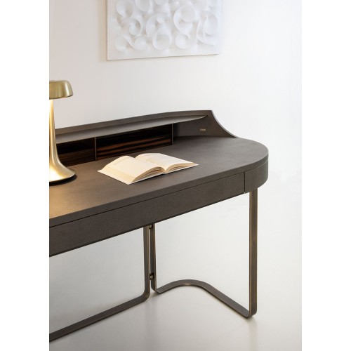 Bureaux 150 - Roma - Bureau de luxe Bureaux 150- Roma avec dimensions 130 × 63 × H85 - Pacific Compagnie.