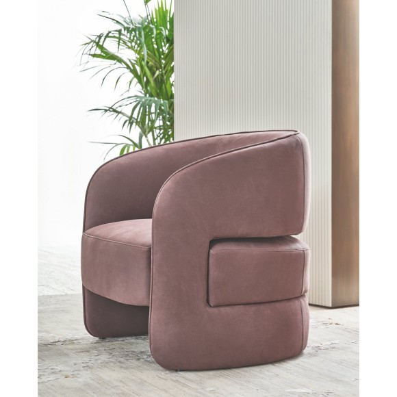 Fauteuils 150 - Ambra - Luxurious fabric armchair with elegant design - Pacific Compagnie.