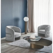 Fauteuils 150 - Ambra - Fauteuil haut de gamme en tissu, dimensions 80,5 × 79 × H78 - Pacific Compagnie.