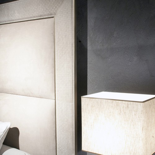 Lits 150 - Aura - Décoration de chambre à coucher de style luxueux - Pacific Compagnie.