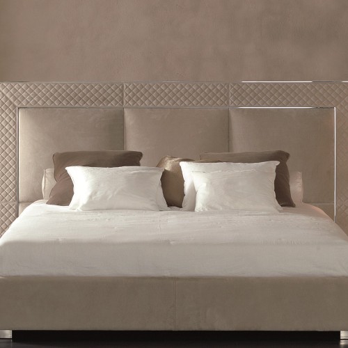 Lits 150 - Aura - Luxury bed with bronzed brass features and high-quality construction - Pacific Compagnie.