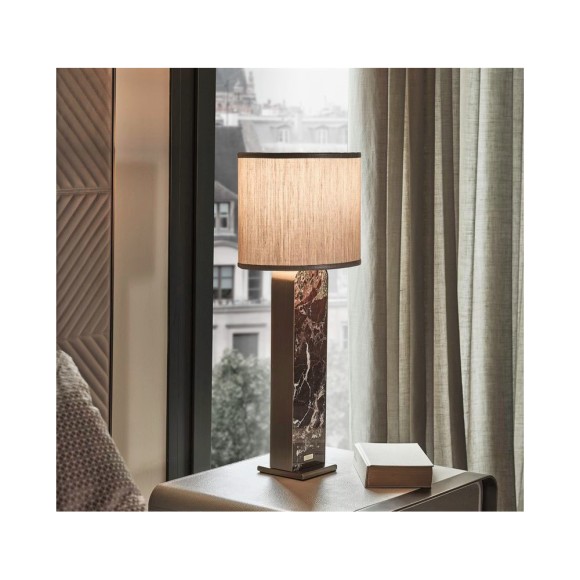 Éclairage 150 - Bagutta - Exquisite interior luminaire with dimension options for personalized spaces - Pacific Compagnie.