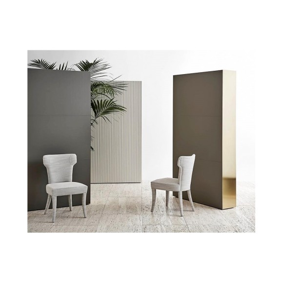 Chaises 150 - Guenda - Chaise de luxe en bois de style élégant - Pacific Compagnie.