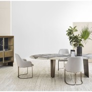 Tables 150 - Pedro | Table de repas de luxe en laiton bronzé avec dimensions personnalisables - Pacific Compagnie.