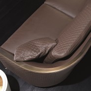 Canapés 150 - Paris | Canapés 150-Paris, finition en laiton bronzé pour un look raffiné - Pacific Compagnie.