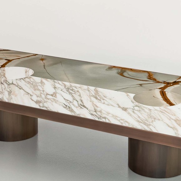 Tables basses 150 - Landmark - Exquisite Luxury Table with Bronzed Brass Material and Decorative Accents - Pacific Compagnie.