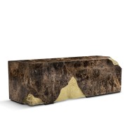 Bureau 145 - Lapiaz - Bureau en bois laqué avec détails de surface en laiton poli pour une décoration intemporelle - Pacific Com