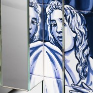 Console 145 - Heritage - Colorful console with hand-painted tile inlay and wooden legs - Pacific Compagnie.