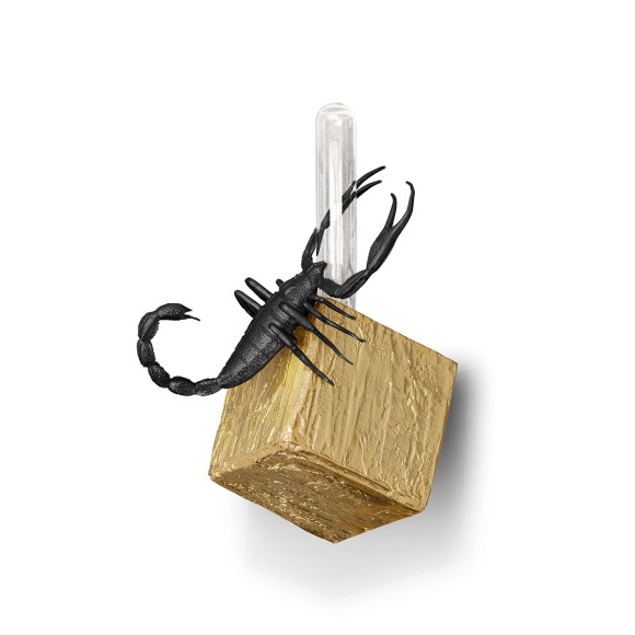 Lampe murale 145 - Cubic Sconces - Unique gold-plated wall lamp with irregular surface pattern - Pacific Compagnie.