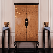 Présentoir 145 - Franklyn - Présentoir design en acajou pour décoration intérieure - Pacific Compagnie.