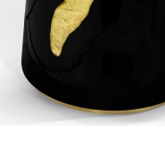 Table à manger 145 - Lapiaz - Elegant white lacquer and brass dining table for sophisticated interiors - Pacific Compagnie.