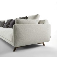 Canapé 163 - Étienne - Canapé en bois et métal, avec un look sobre, de la marque Porada - Pacific Compagnie.