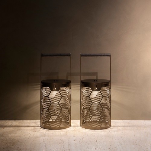 Éclairage 150 - Kimi - Éclairage extérieur en métal bronze de luxe - Pacific Compagnie.