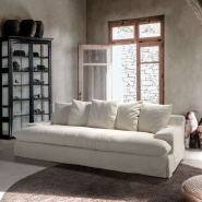 Canapé 39 - Baltic XXL – plan rapproché du cadre robuste, style contemporain – Pacific Compagnie.