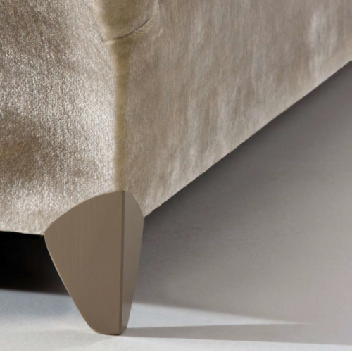 Canapé 39 - New Royalton - compact beech‑pine sofa, high‑density foam comfort - Pacific Compagnie.