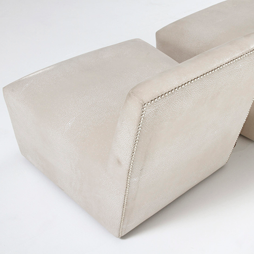 Chaise 39 - Odense - Versatile pine frame, leather or fabric finish - Pacific Compagnie.