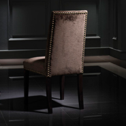 Chaise 39 - Olso Country - Modèle sans accoudoirs, design épuré - Pacific Compagnie.