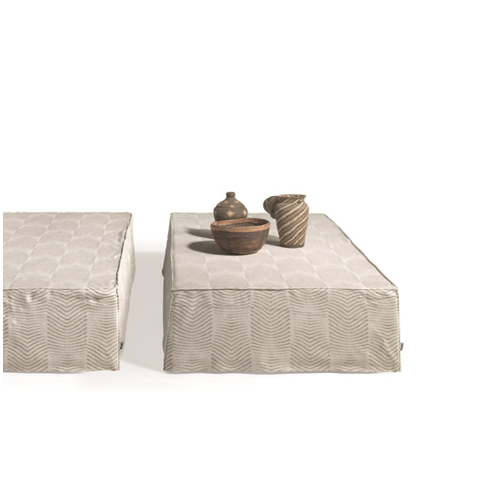 Table basse 39 - Taita - Structure solide, finition naturelle - Pacific Compagnie.