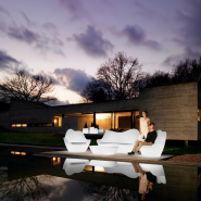 Canapé 111‑Sabinas - Compact indoor/outdoor couch, vibrant color options - Pacific Compagnie.