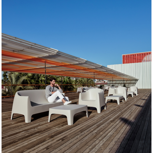 Canapé 111 - Solid - compact comfort, recyclable PE, range of tones - Pacific Compagnie.