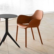 Chaise 111‑Sabinas - Style contemporain, finition polyéthylène - Pacific Compagnie.