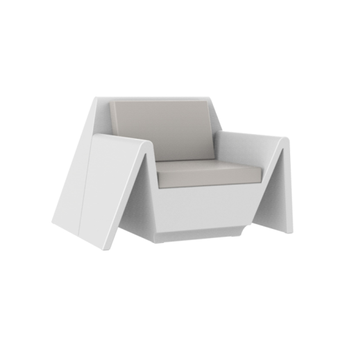 Fauteuil 111 - Rest - sleek recyclable polyethylene armchair, vibrant color options - Pacific Compagnie.
