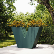 Jardinière 111 - Uve - sleek recyclable planter, multiple colors - Pacific Compagnie.