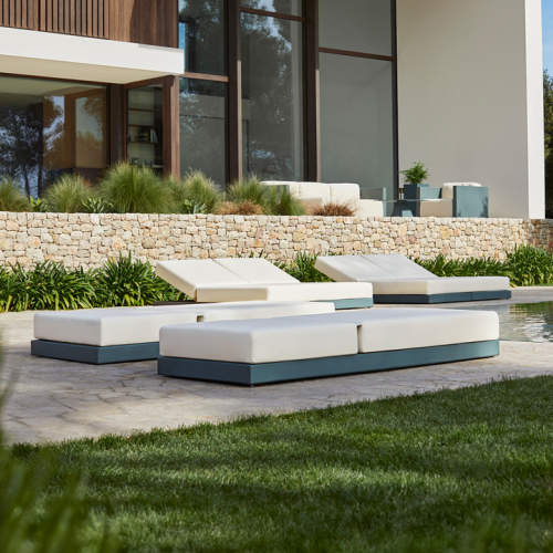 Méridienne 111 - Pixel - Sleek poly lounge, vibrant color options - Pacific Compagnie.