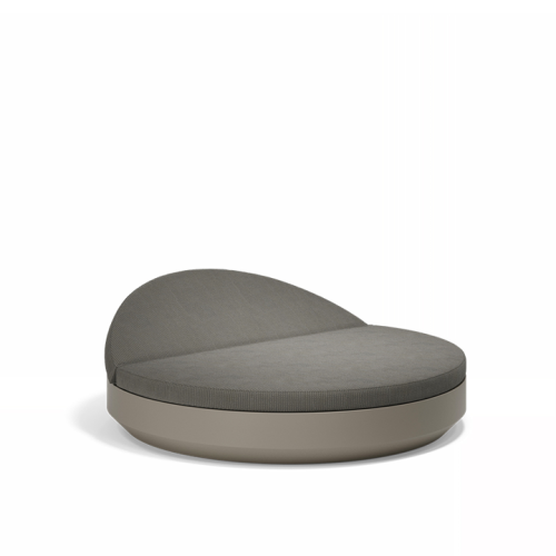 Méridienne Ronde 111 - Vela – plush round seating, sustainable materials – Pacific Compagnie.