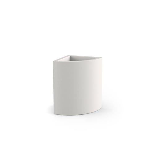 Pot 111 - Angular – sleek outdoor pot, sustainable polyethylene, multi‑color – Pacific Compagnie.