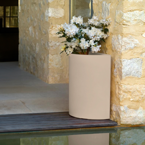 Pot 111 - Medio Cilindro - pot cylindrique couleur multiple, polyéthylène recyclable - Pacific Compagnie.