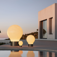 Lampe 111 - Second Light - modèle moyen, polyéthylène recyclable - Pacific Compagnie.