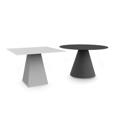 Table basse Carrée 111 - Gatsby H40 cm - Forme carrée, finition résistante - Pacific Compagnie.