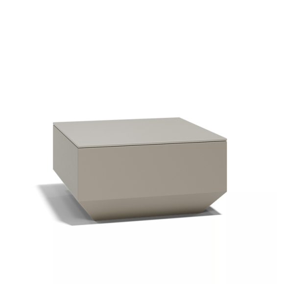 Table basse Sun Lounger 111 - Vela - stylish 60 cm square lounge table, sustainable material - Pacific Compagnie.