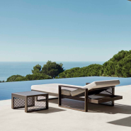 Table d'appoint 111 - The Factory - Petite table d'appoint en aluminium, plusieurs teintes - Pacific Compagnie.