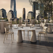 Table de repas Ronde 111 - Gatsby Double Base - Table ronde multi‑coloris, recyclable - Pacific Compagnie.