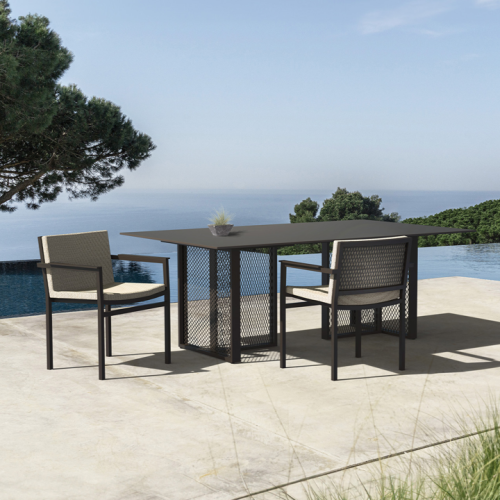 Table de repas 111 - The Factory - Small aluminum dining table, sleek modern look - Pacific Compagnie.