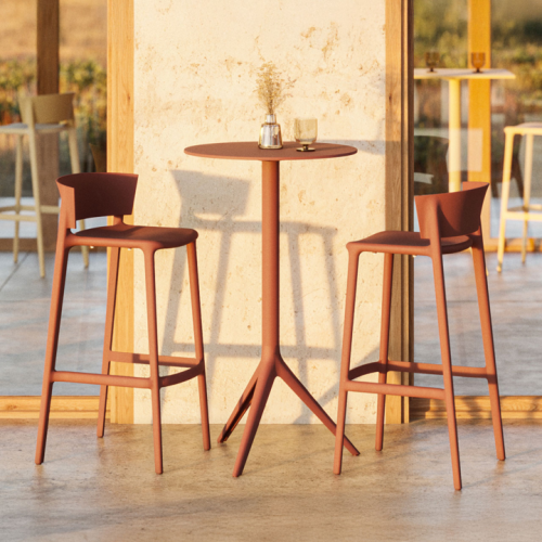 Tabouret de bar 111 - Africa - polypropylène résistant - Pacific Compagnie.