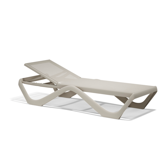 Transat 111 - Love - design moderne en polypropylène - Pacific Compagnie.