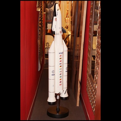 Model Rocket PC- Ariane V & Hermes