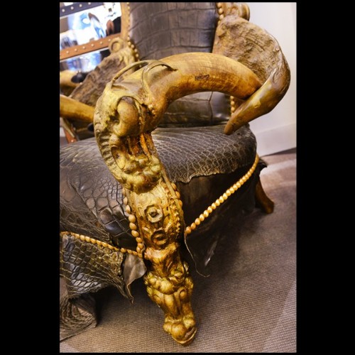 Armchair Croco Black King