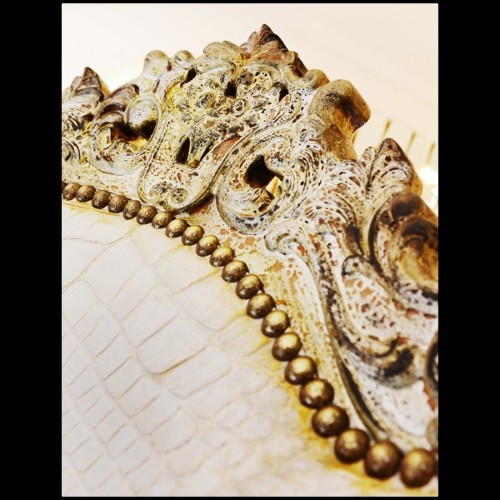 Armchair Croco White King
