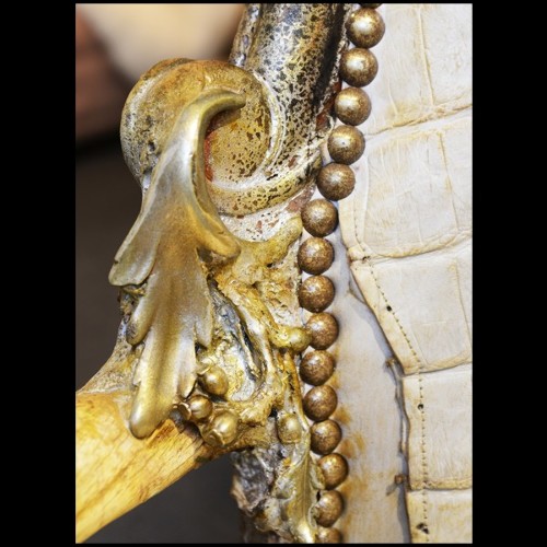 Armchair Croco White King