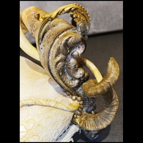 Armchair Croco White King