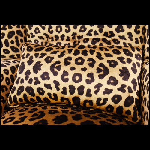 Fauteuil 39 - Leopard - Ascension Latorre-Leopard armchair with leopard velvet and black nubuck leather - Pacific Compagnie.